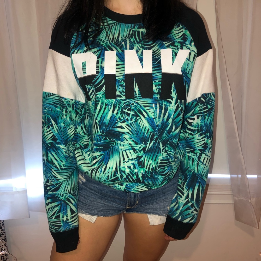 victoria’s secret PINK sweatshirt